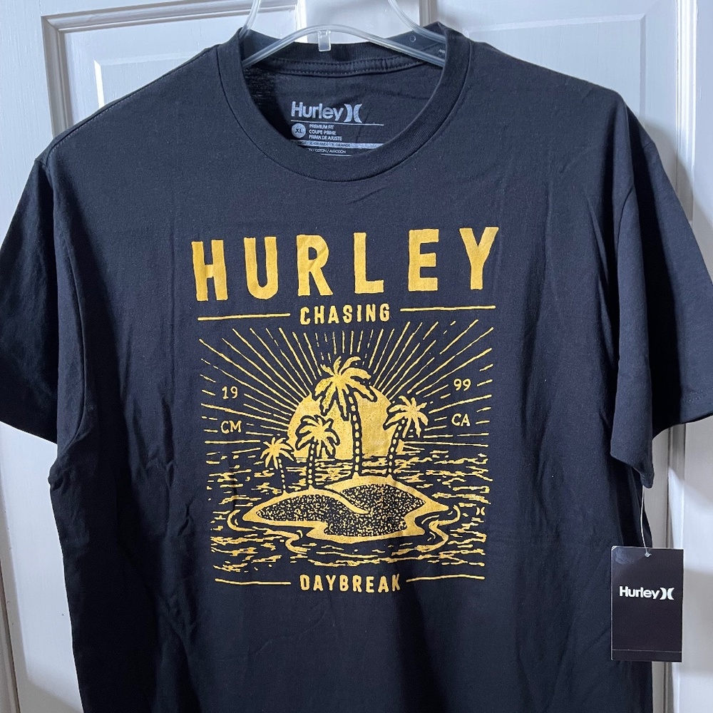 Hurley NWT Black Graphic Tee XL